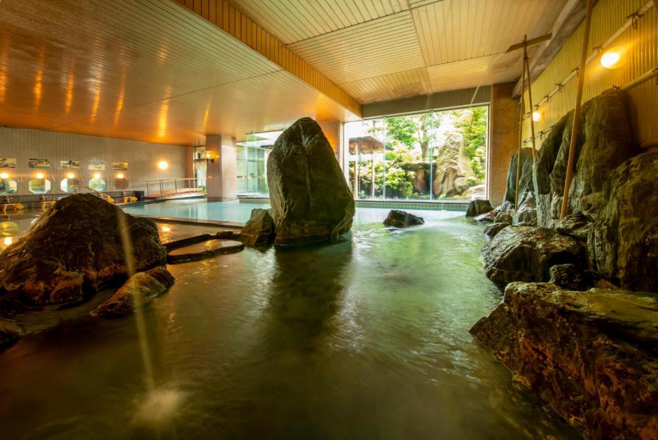 Awazuonsen Kitahachi Hotel Комацу Екстериор снимка